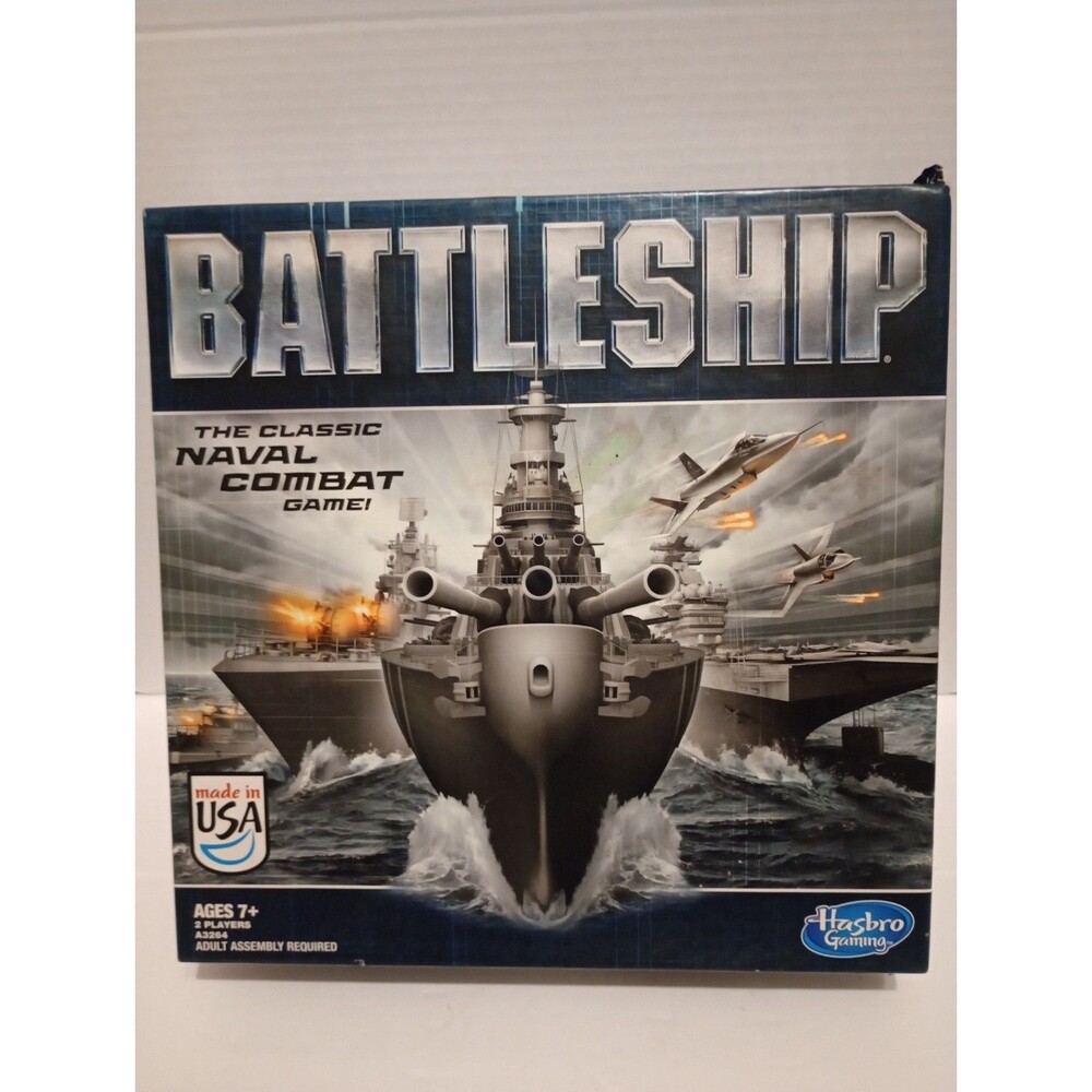Battleship Game Classic Naval Combat 2012 Hasbro Used EUC 10 Ships Insteuctions